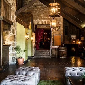 Hotel Old Stone Boutique, Niagara Falls
